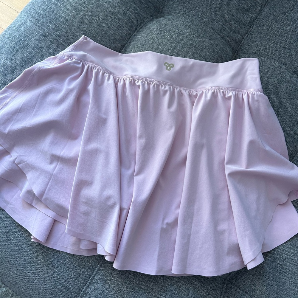 Aritzia GOLDEN Move Tech™ Tennis Pro Micro - Picture 2 of 5